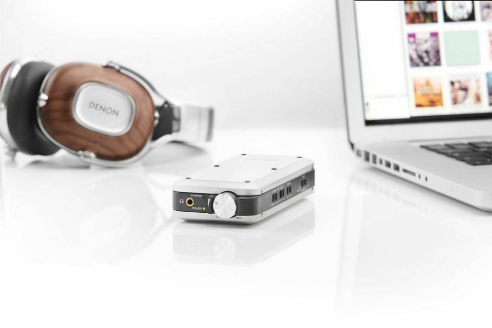 Denon DA-10 USB-DAC Headphone Amplifier