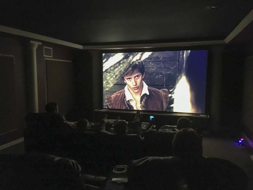 Elite Aeon AUHD projector screen Doctor Who